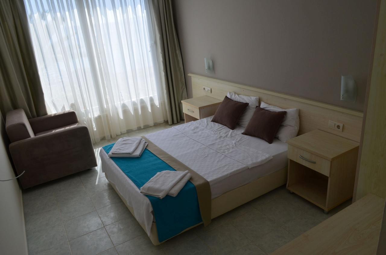 Eles Otel Akiarlar Exterior foto